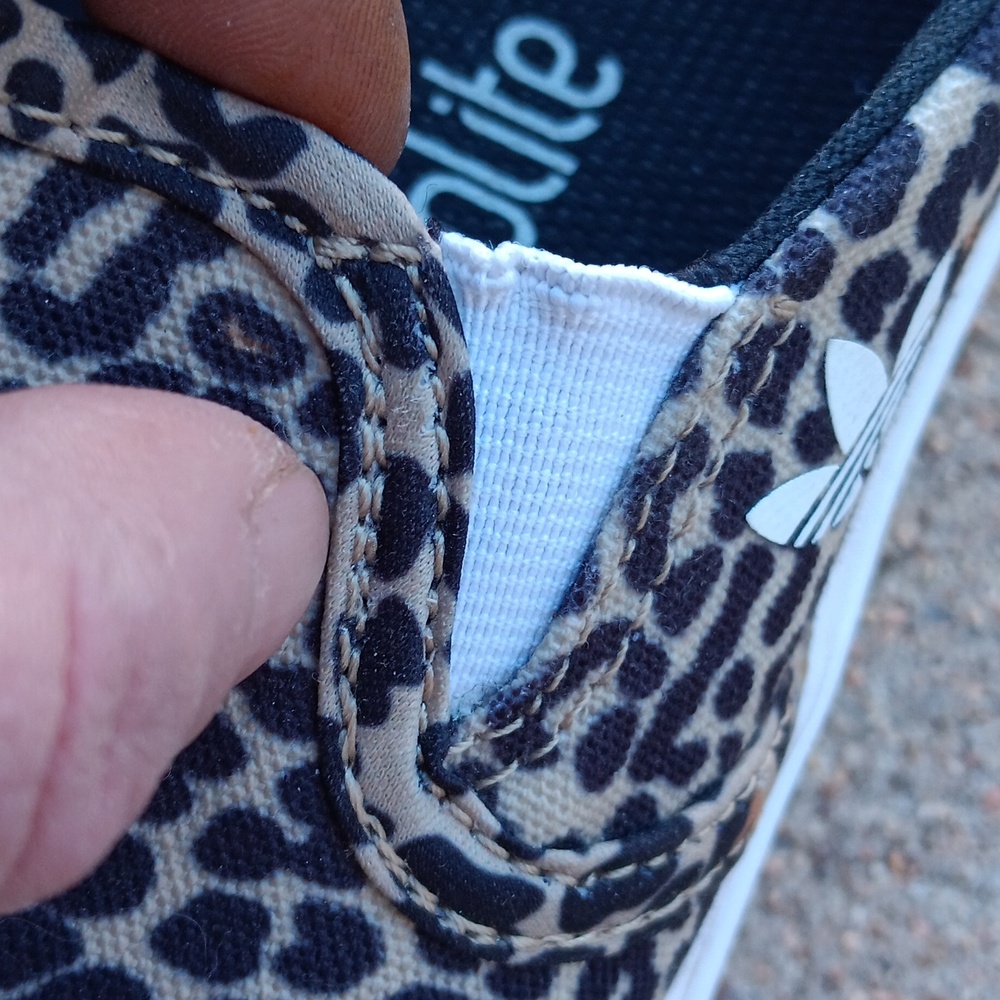 Adidas Slip On Sneakers Animal Print Shoes - Picture 8 of 8